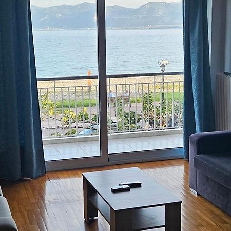 Nafpaktos Beach House Sea View Apartment First Floor エクステリア 写真