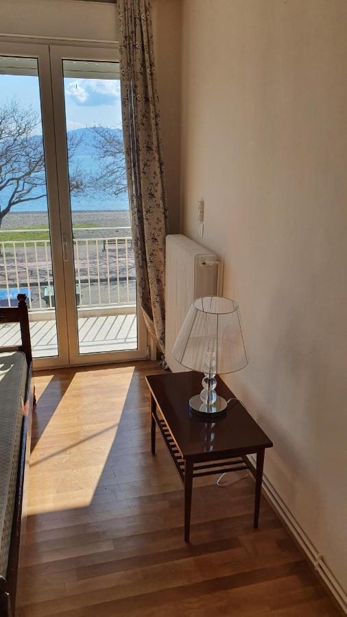 Nafpaktos Beach House Sea View Apartment First Floor エクステリア 写真