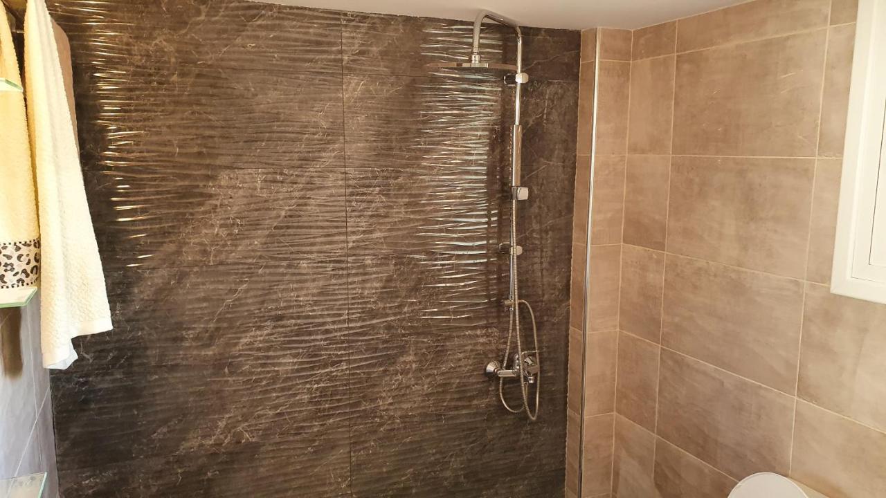 Nafpaktos Beach House Sea View Apartment First Floor エクステリア 写真