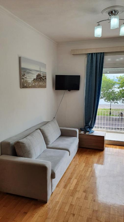 Nafpaktos Beach House Sea View Apartment First Floor エクステリア 写真